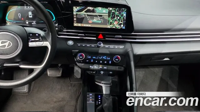 Hyundai AVANTE Новый Avante (CN7) — Фото автомобиля 12