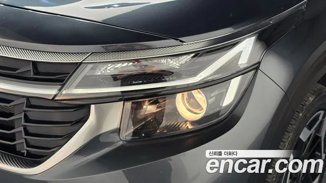 Kia Seltos Новый Seltos Бензин 2.0 2WD — Фото автомобиля 22