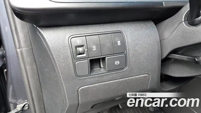 Hyundai Staria — Фото автомобиля 25