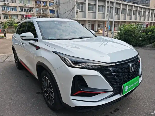 Changan CS75 Plus — Фото автомобиля 3