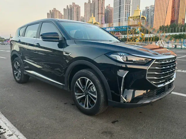 Jetour X70 Plus — Фото автомобиля 3