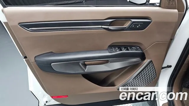 Kia EV9 — Фото автомобиля 20