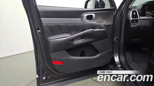 Kia Sorento Sorento 4-е поколение Бензин 2.5T 2WD — Фото автомобиля 20