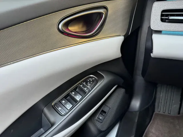 BYD Seal 06 DM-i Touring — Фото автомобиля 12