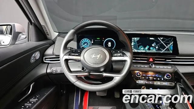 Hyundai AVANTE Новый Avante (CN7) — Фото автомобиля 13
