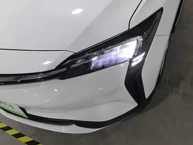 Buick Velite 6 — Фото автомобиля 23