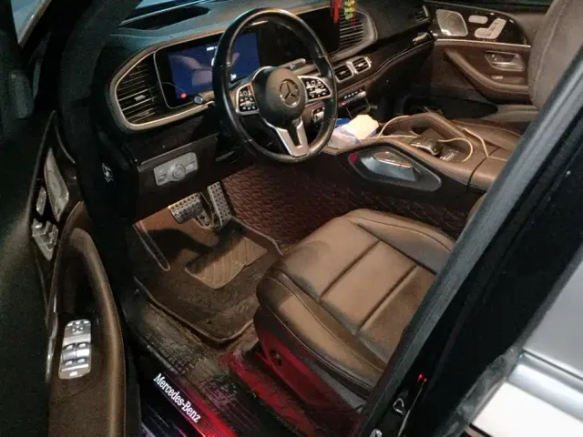 Mercedes-Benz GLS-Class — Фото автомобиля 9
