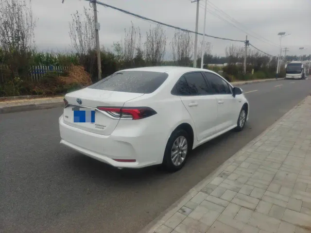 Toyota Corolla — Фото автомобиля 4