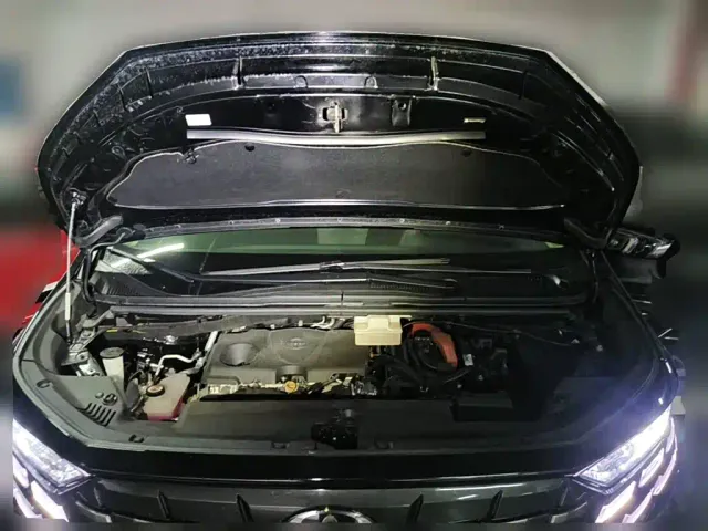 Toyota Alphard — Фото автомобиля 3