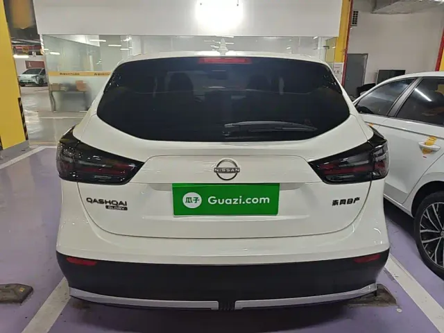 Nissan Qashqai — Фото автомобиля 5