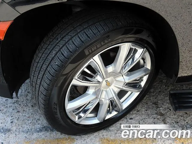 Chevrolet Tahoe — Фото автомобиля 5