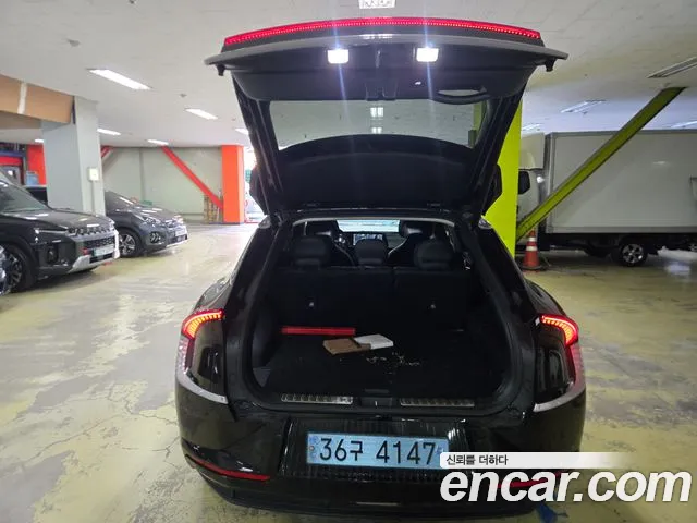 Kia EV6 — Фото автомобиля 18
