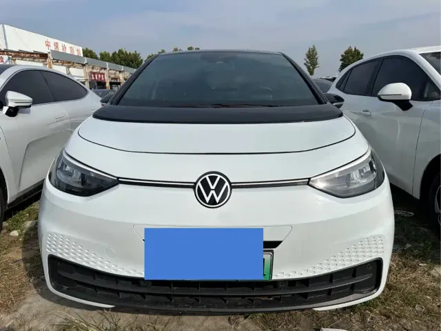 Volkswagen ID.3 — Фото автомобиля 2