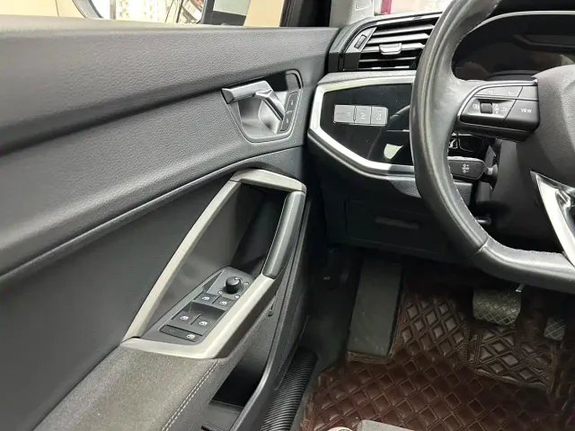Audi Q3 — Фото автомобиля 22