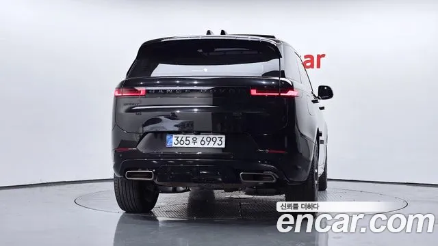 Land Rover Range Rover Sport — Фото автомобиля 4