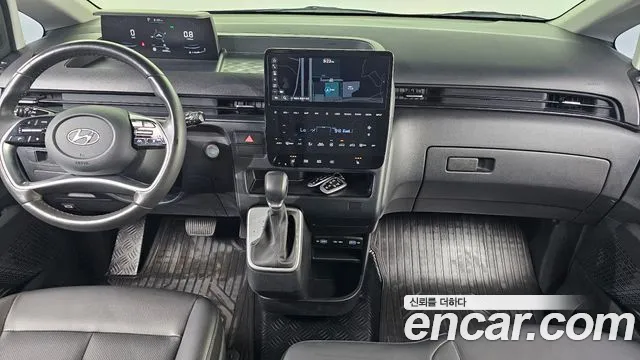 Hyundai Staria — Фото автомобиля 10