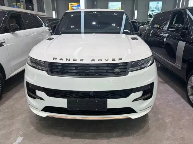 Land Rover Range Rover Sport — Фото автомобиля 2