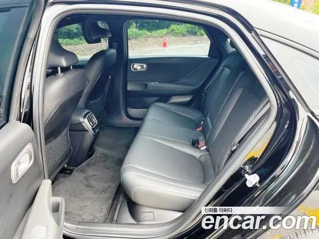 Hyundai Ioniq 6 — Фото автомобиля 6