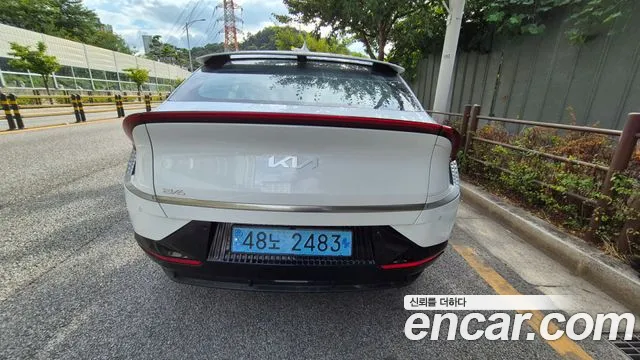 Kia EV6 — Фото автомобиля 6