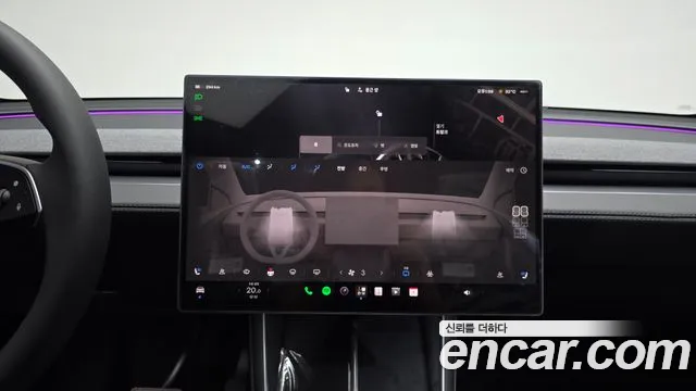 Tesla Model Y — Фото автомобиля 4