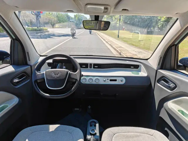 Wuling Hongguang Mini EV — Фото автомобиля 8