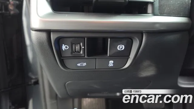 Hyundai Grandeur GN7 — Фото автомобиля 28