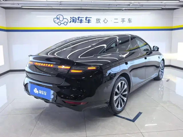 Leapmotor C01 — Фото автомобиля 3