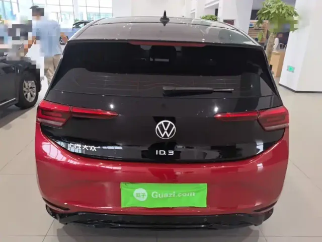 Volkswagen ID.3 — Фото автомобиля 5