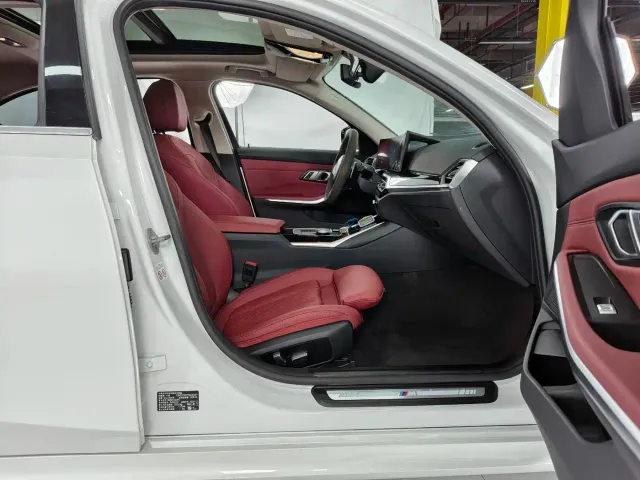 BMW 3 Series — Фото автомобиля 18