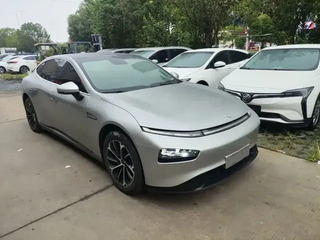 Xpeng P7 — Фото автомобиля 3