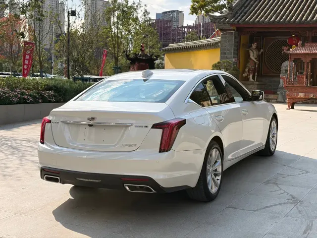 Cadillac CT5 — Фото автомобиля 11