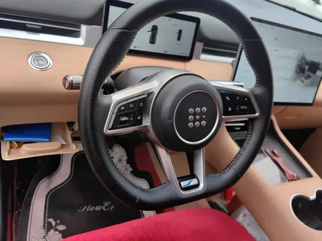 Landian E5 PLUS — Фото автомобиля 15