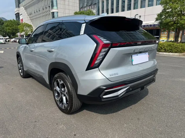 Geely Boyue L — Фото автомобиля 7