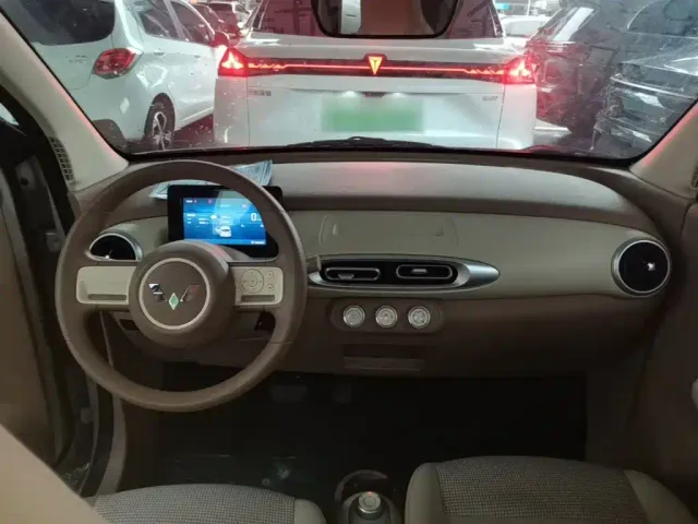 Wuling Hongguang Mini EV — Фото автомобиля 9