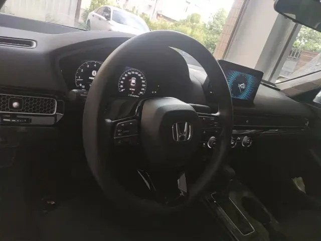 Honda Civic — Фото автомобиля 9