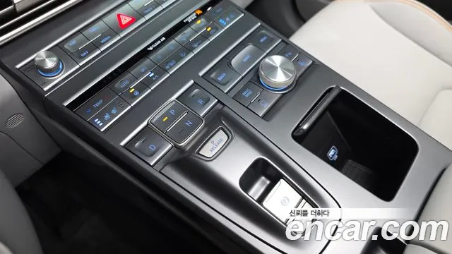 Hyundai Nexo — Фото автомобиля 12