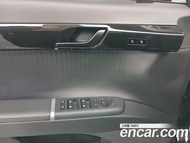 Hyundai Grandeur GN7 — Фото автомобиля 26