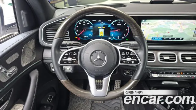 Mercedes-Benz GLS-Class — Фото автомобиля 4