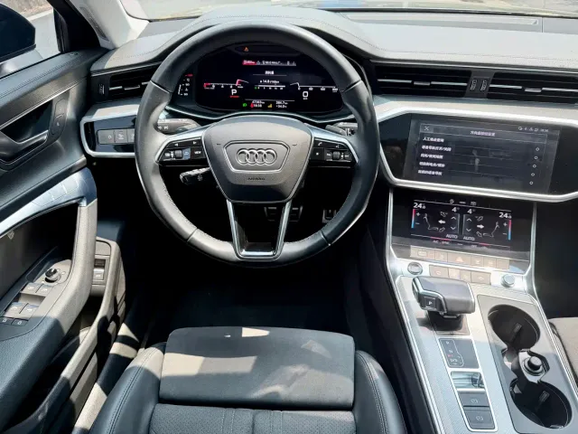 Audi A6 — Фото автомобиля 27