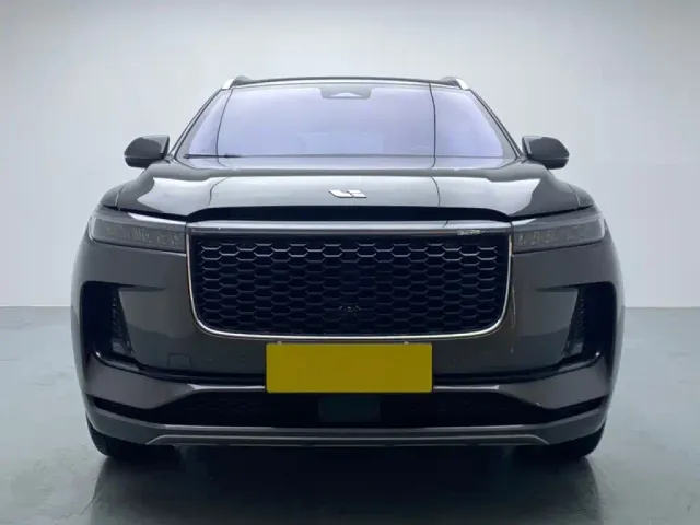 Li Auto ONE — Фото автомобиля 2