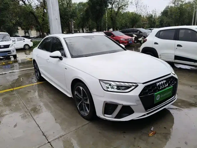 Audi A4L — Фото автомобиля 3