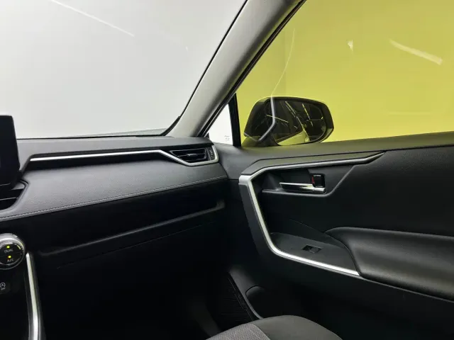 Toyota RAV4 Rongfang 2021 2.0L CVT 2WD Trend — Фото автомобиля 15