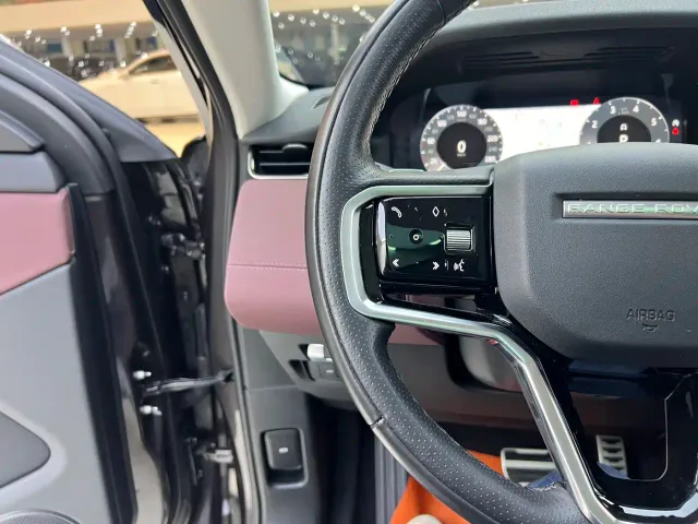 Land Rover Range Rover Evoque — Фото автомобиля 13