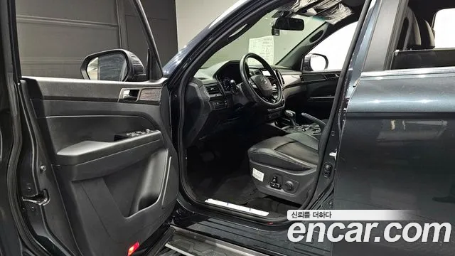 KG_Mobility_Ssangyong Rexton Новый Rexton Sport Дизель 2.2 2WD — Фото автомобиля 10