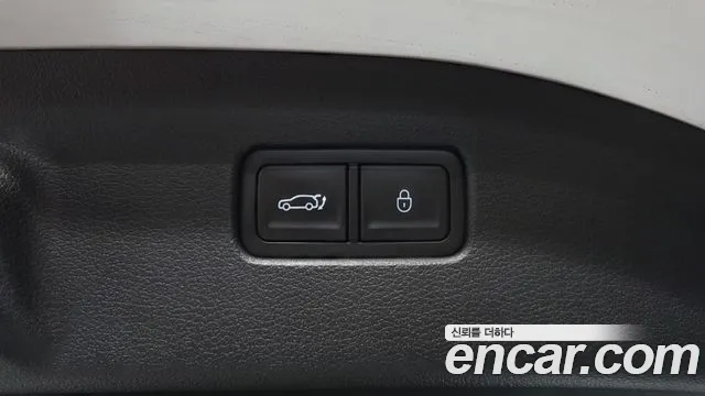 Genesis G70 — Фото автомобиля 8