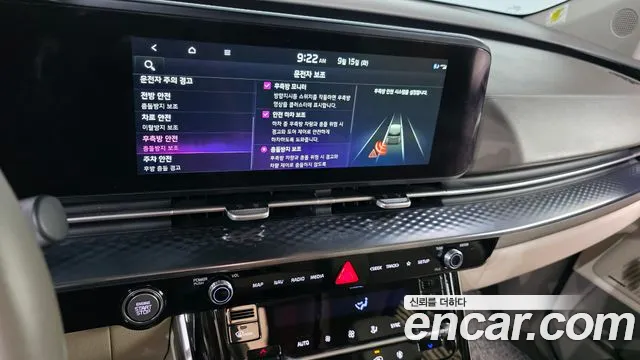Kia Carnival Generation 4 — Фото автомобиля 20