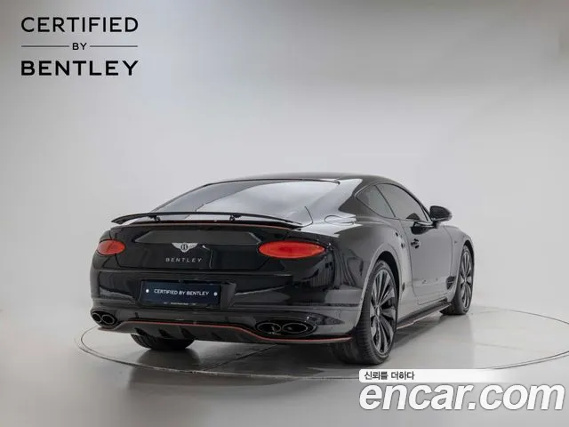 Bentley Continental — Фото автомобиля 4