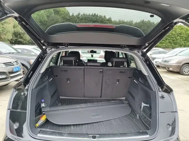 Audi Q5L — Фото автомобиля 18