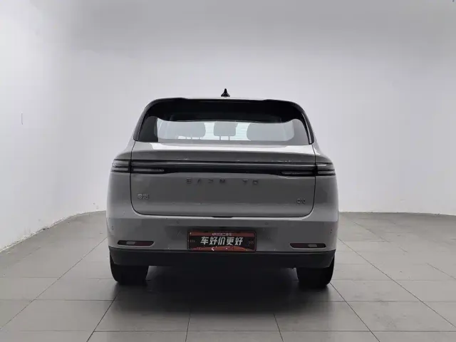 Leapmotor C10 — Фото автомобиля 4