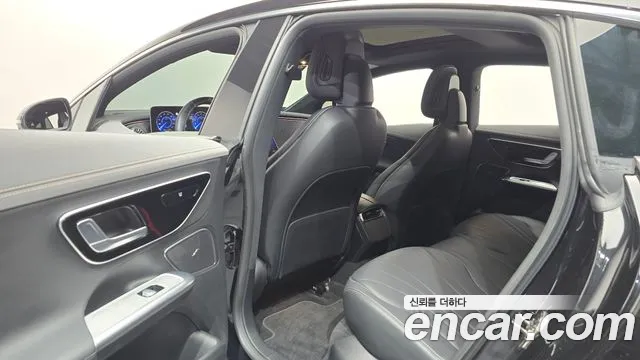 Mercedes-Benz EQE V295 — Фото автомобиля 28